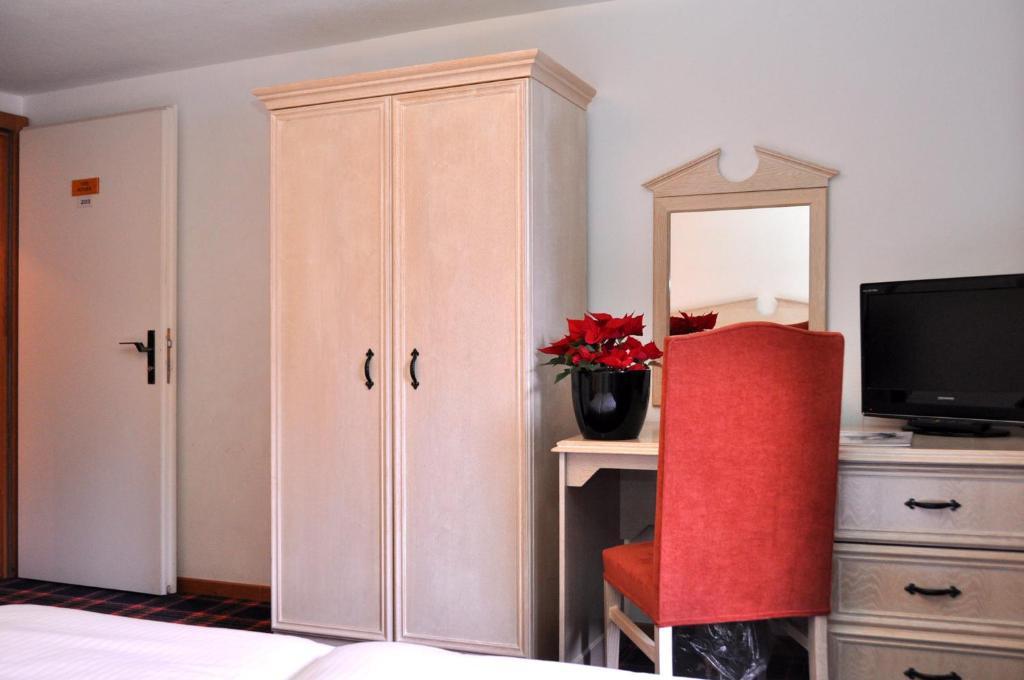 Hotel De La Paix ฌ็องเปรี ห้อง รูปภาพ
